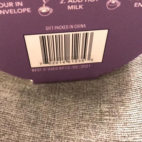 Starbucks Holiday Mug - Picture 6 of 6